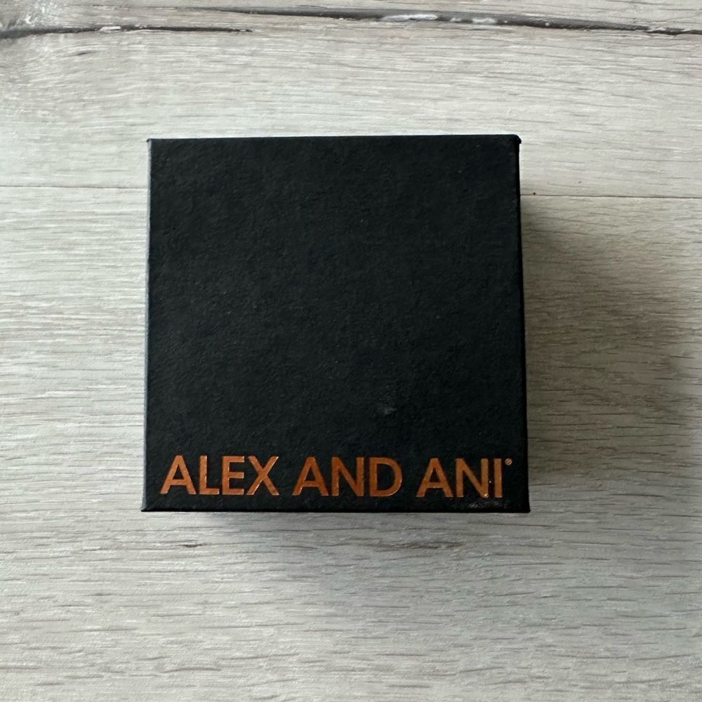 Alex and Ani United Kingdom NEW IN BOX - Picture 4 of 5